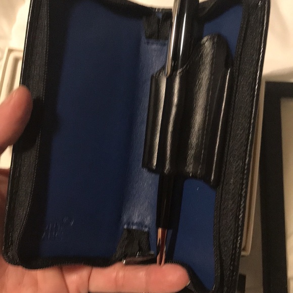 NEW - Mont Blanc Meisterstuck Platinum-coated ball pen - Picture 4 of 10